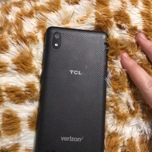 Black tcl Verizon phone